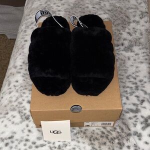 UGG w Fluff yeah slide